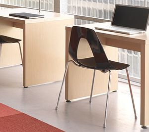 Table de travail tout mélaminé 