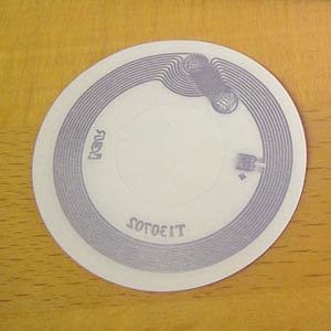 Mini macaron RFID pour CD/DVD 3M